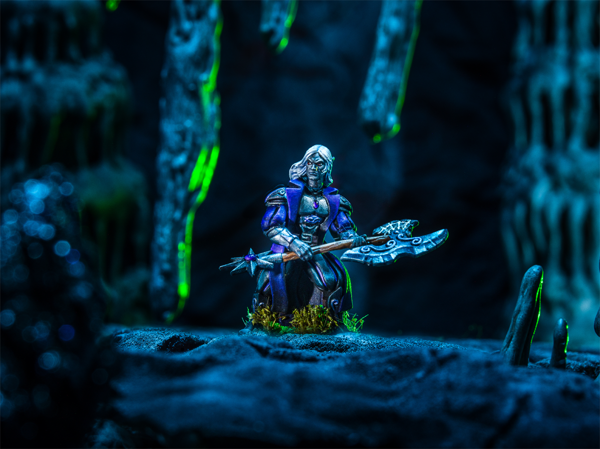 Vutheth - Elf Male Medium Miniature by Adventurers & Adversaries - A&A 0050