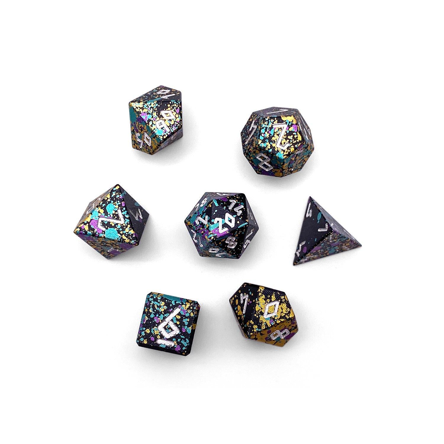 Court Jester - Pebble™ 10mm Set 6063 Aluminum Wondrous Dice