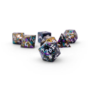Court Jester - Pebble™ 10mm Set 6063 Aluminum Wondrous Dice